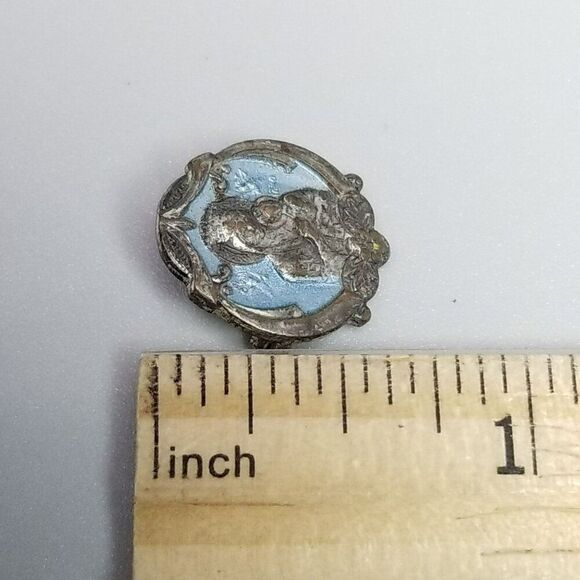 Vintage Madonna and Child Blue Enamel and Silver Tone Brooch, C Clasp, Estate - Picture 5 of 7